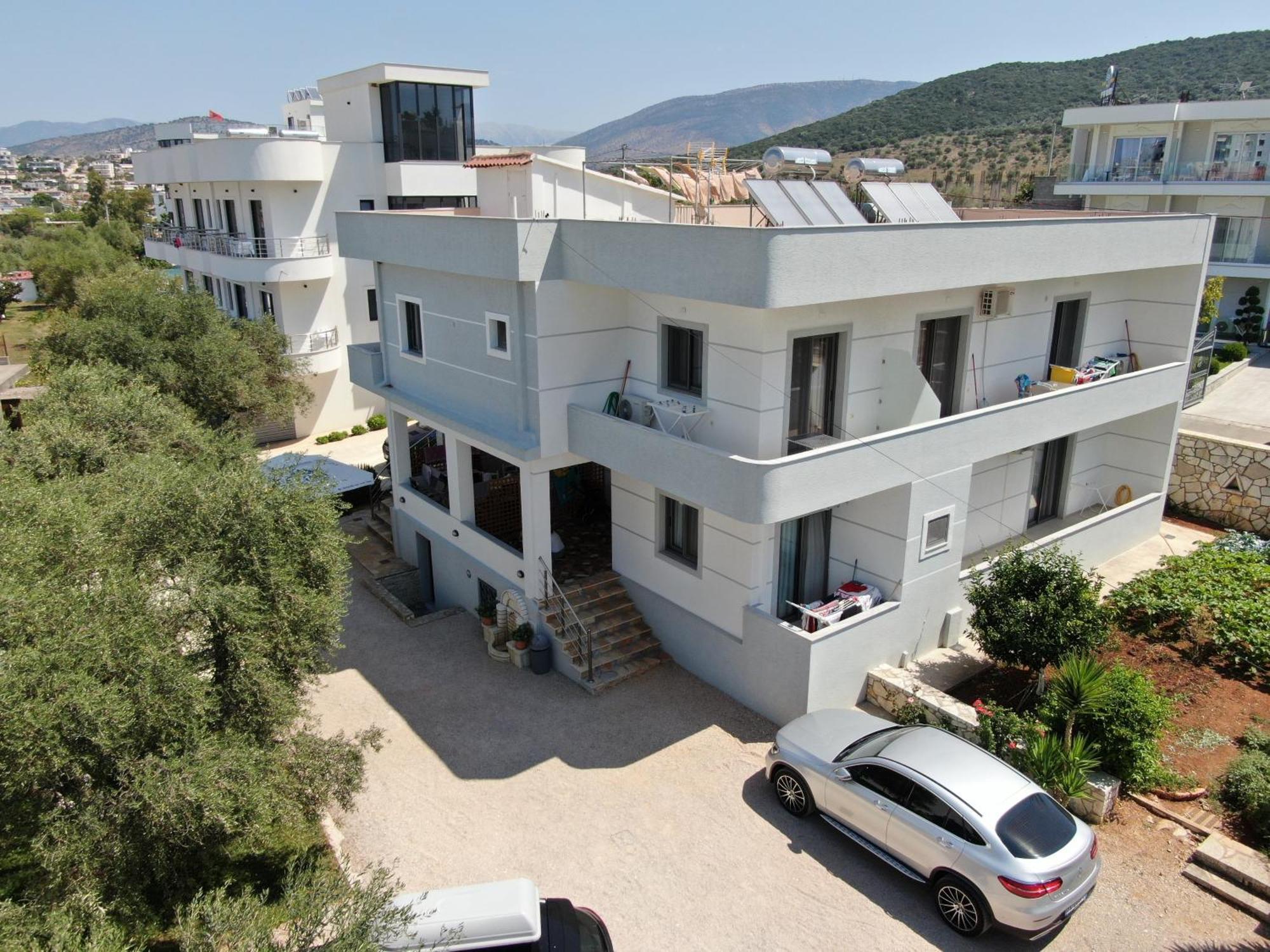Erjon Apartments Ksamil Buitenkant foto