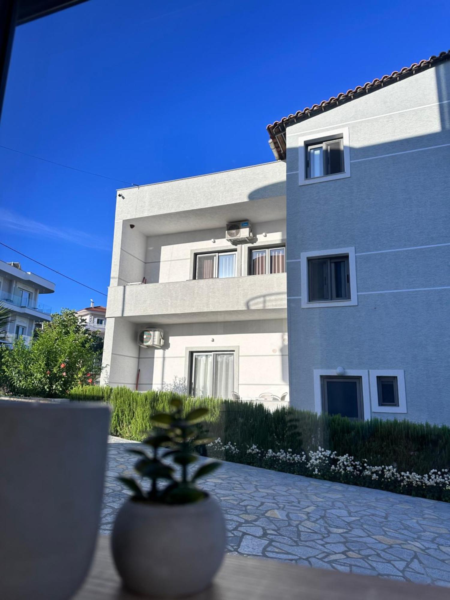 Erjon Apartments Ksamil Buitenkant foto