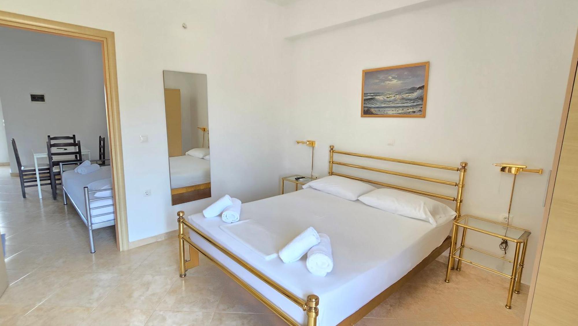 Erjon Apartments Ksamil Buitenkant foto